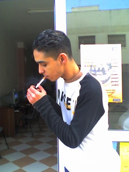  mira que provoca el tabaco  para los jovenes  , nosotros estamos contra el tabaco   pero   ,,,yo ;;;;;;;;;